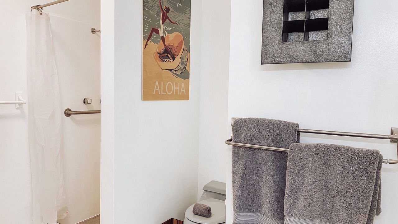 Photo of Bathroom in Kaneohe