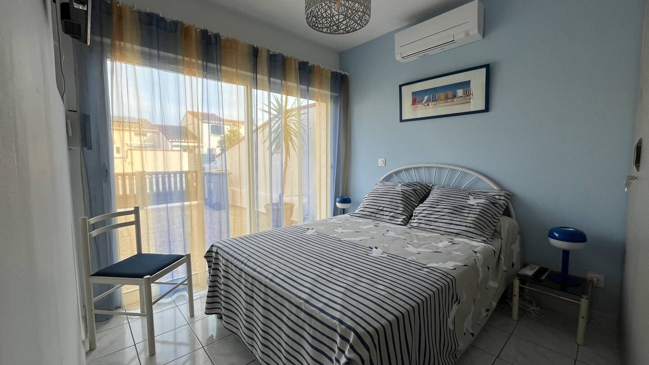 Photo of Bedroom in Les Arenes