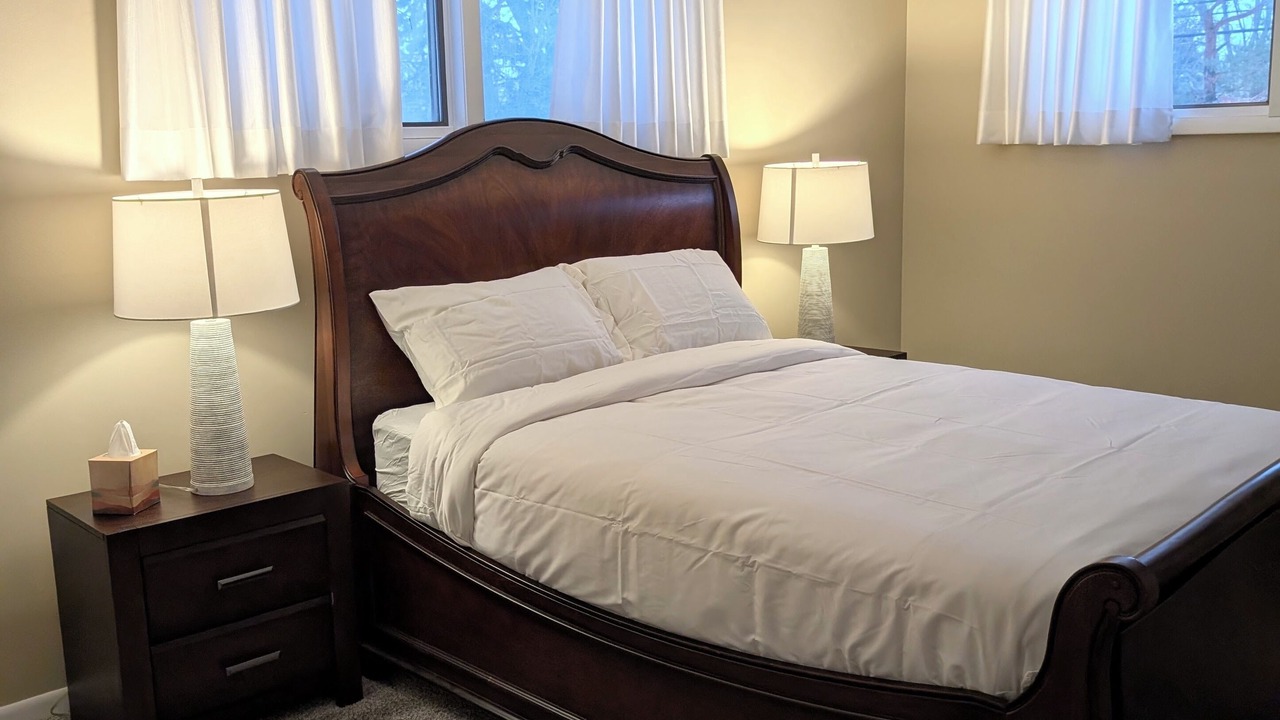 Photo of Bedroom in East Amherst