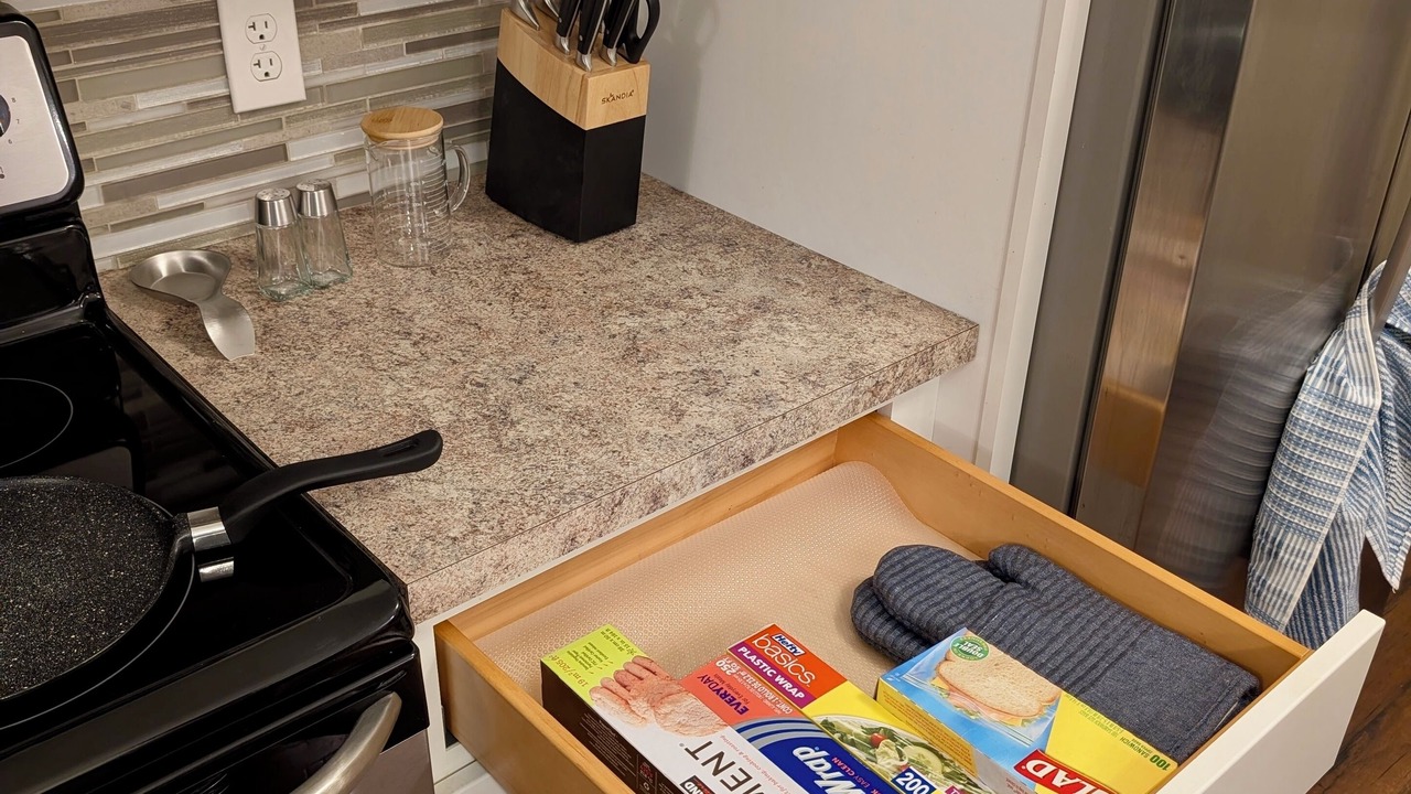 Photo of Kitchen in East Amherst