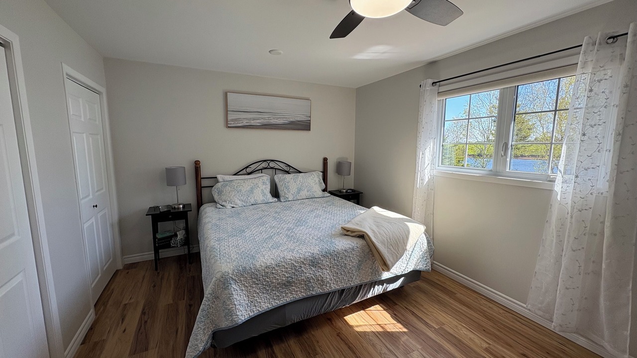 Photo of Bedroom in Mill River East