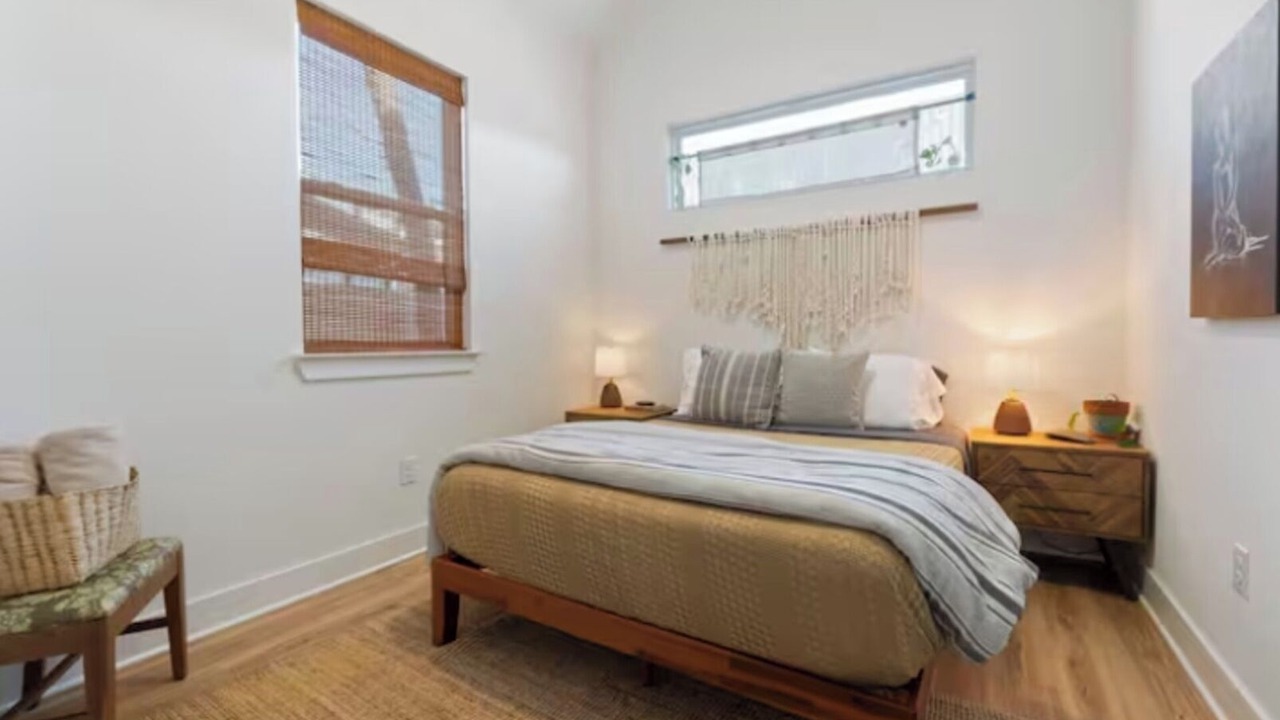 Photo of Bedroom in Montopolis