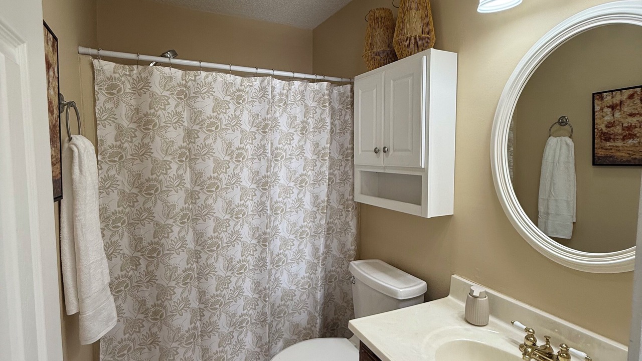 Photo of Bathroom in Russellville