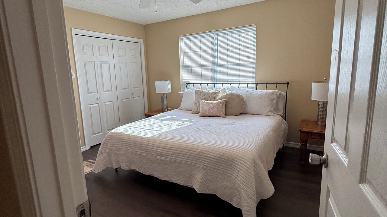 Photo of Bedroom in Russellville