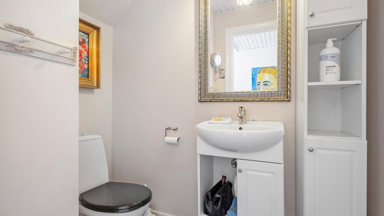 Photo of Bathroom in Sonder Bork