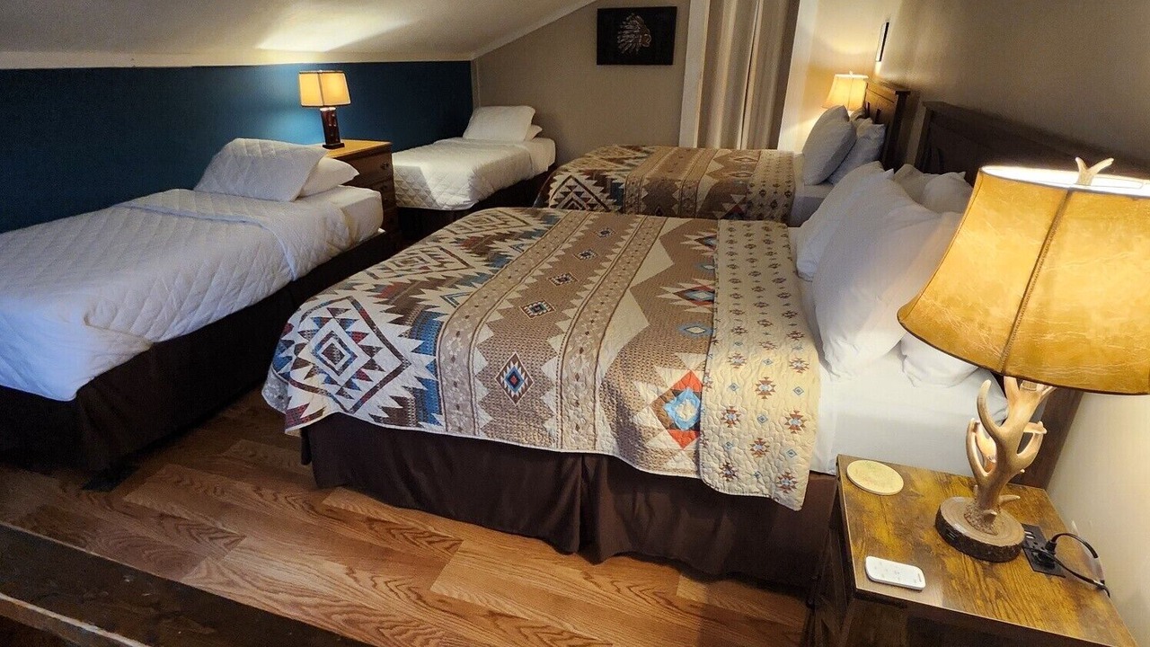 Photo of Bedroom in Ashley Oaks