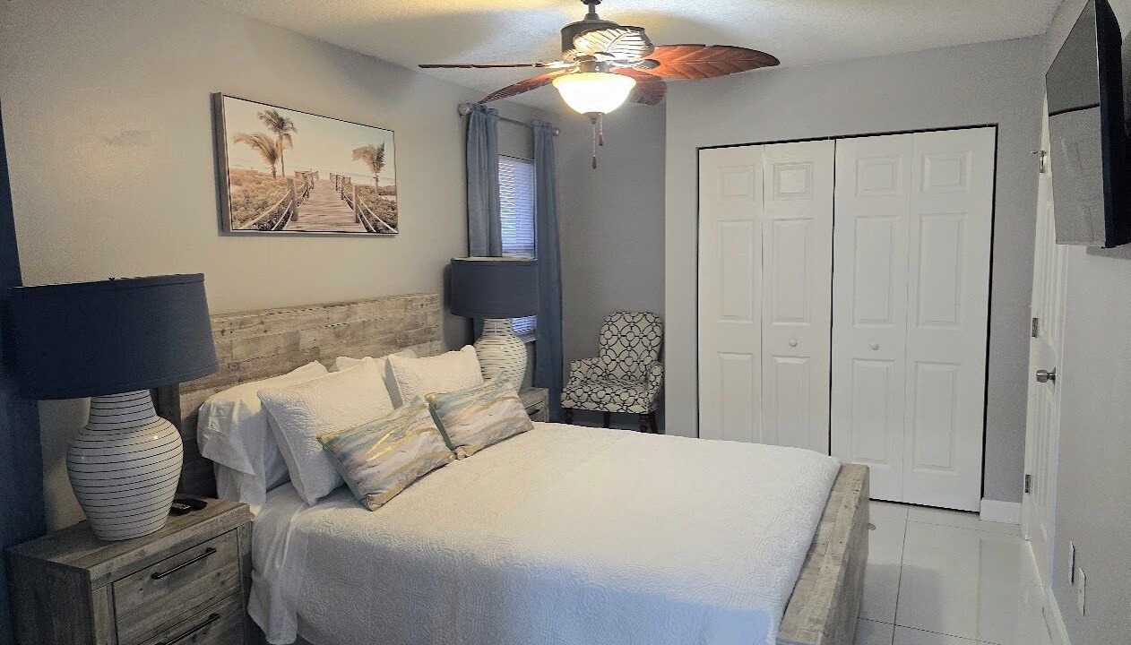 Photo of Bedroom in Homestead