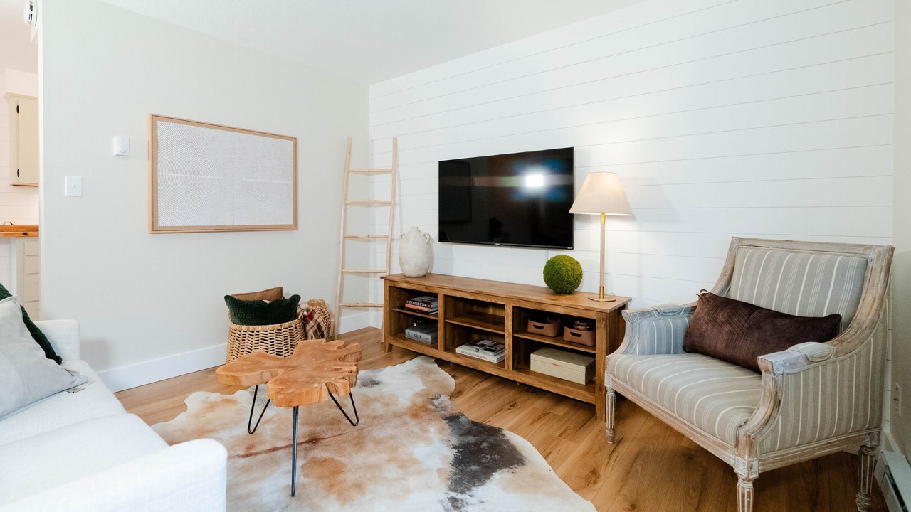 Photo of Livingroom in Milwaukie