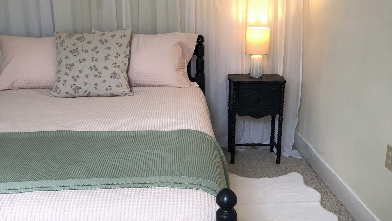 Photo of Bedroom in Clinton