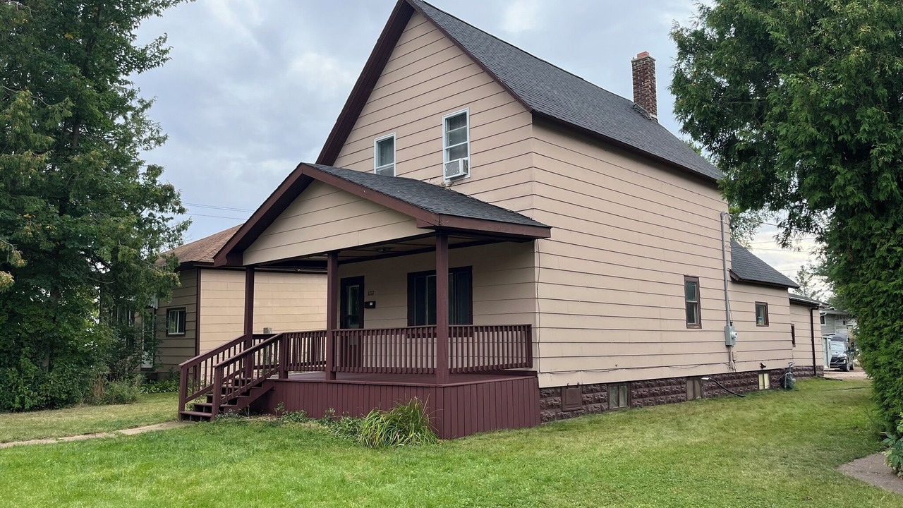 Photo of Outdoor in Ashland