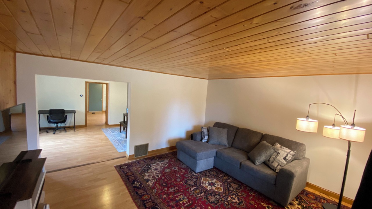 Photo of Bedroom in Ashland