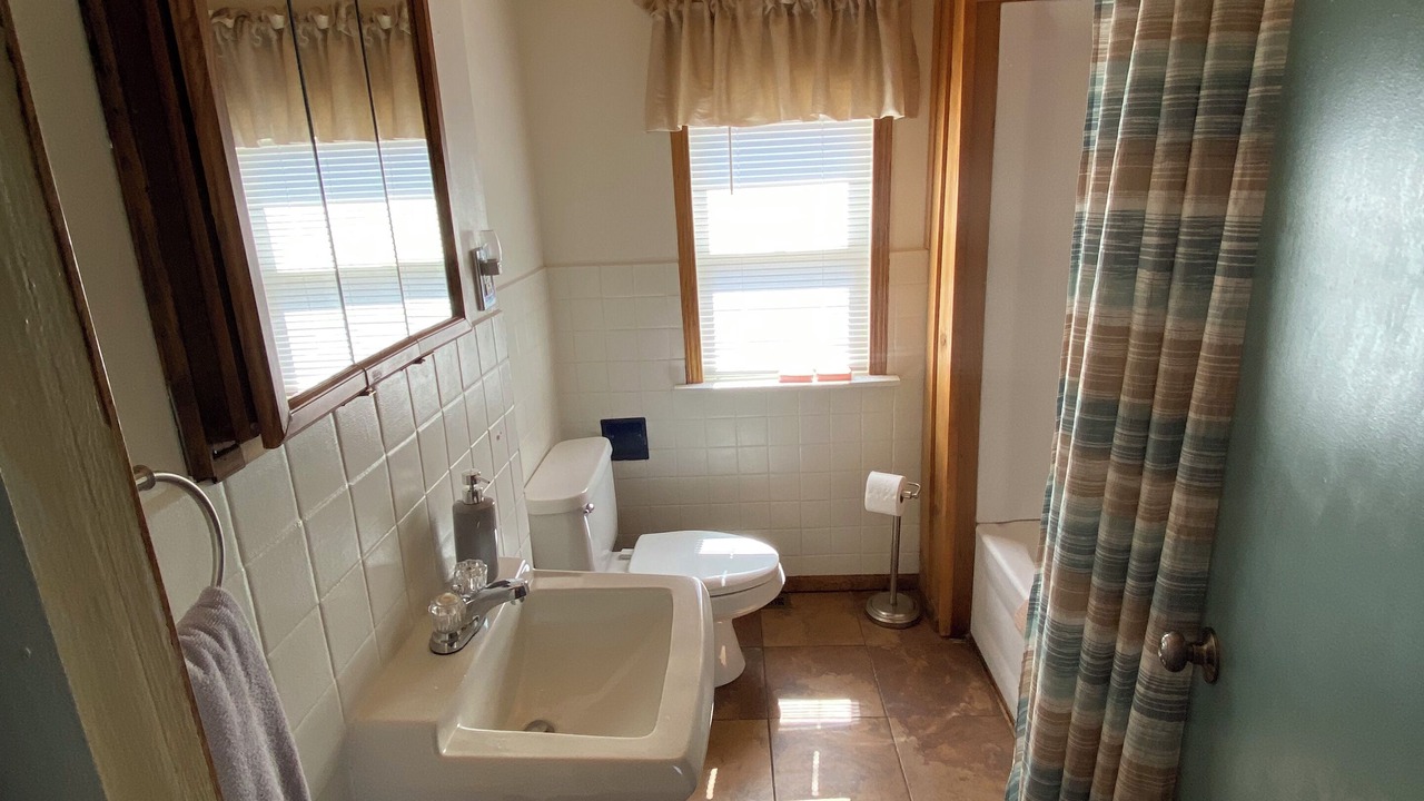 Photo of Bathroom in Ashland