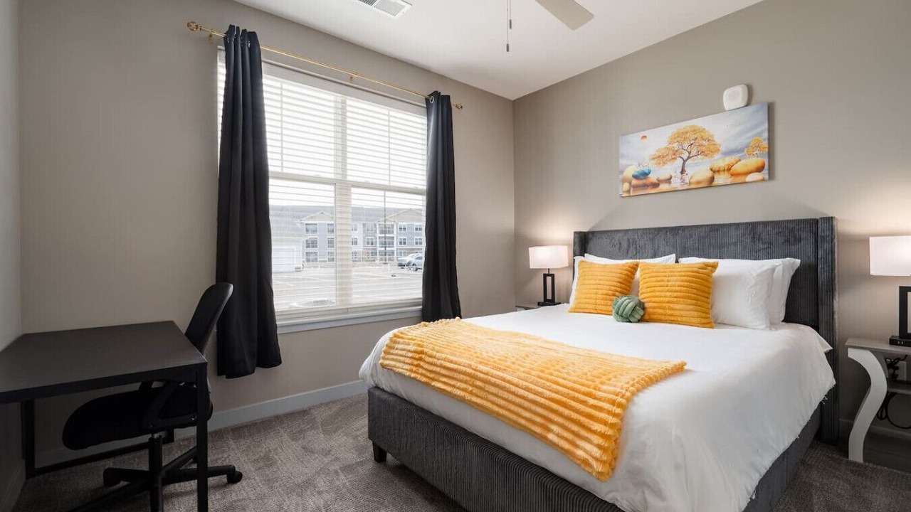 Photo of Bedroom in Whitestown