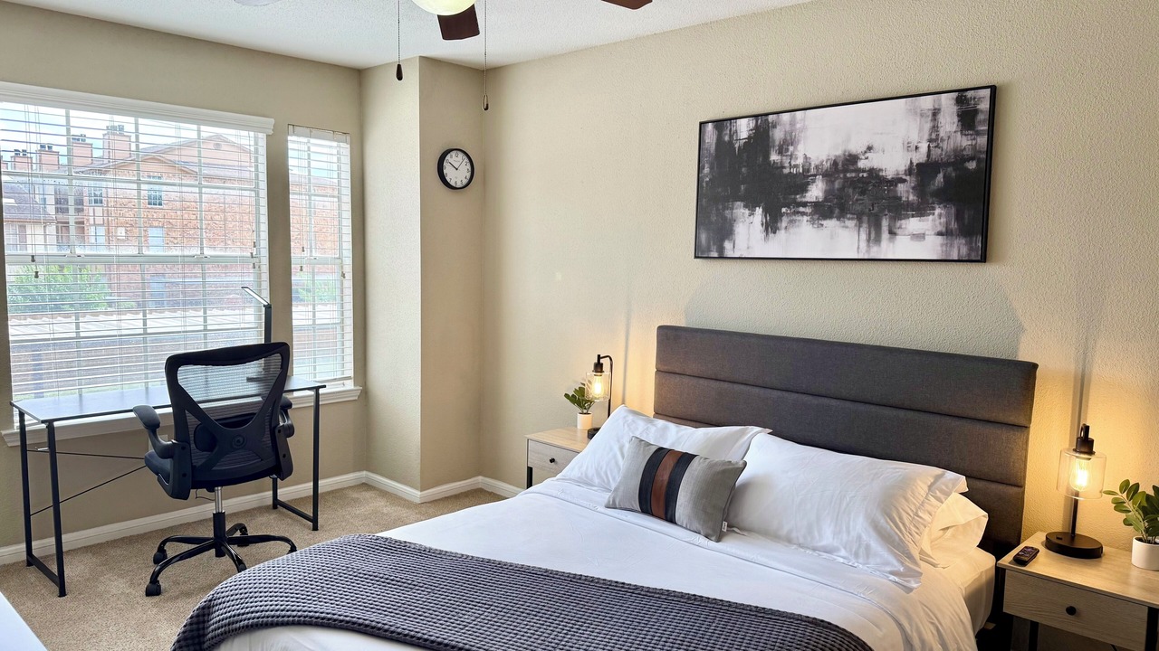 Photo of Bedroom in Astrodome