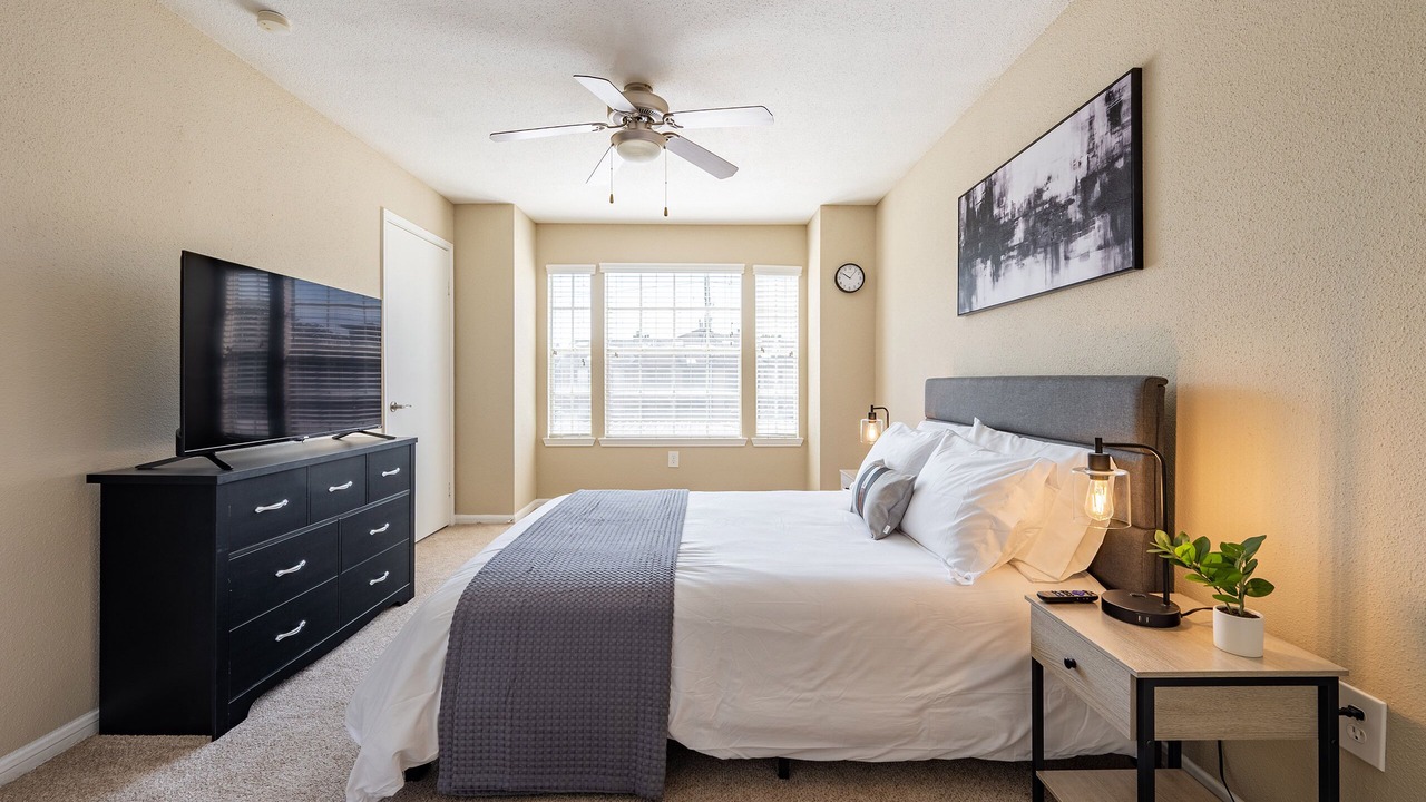 Photo of Bedroom in Astrodome
