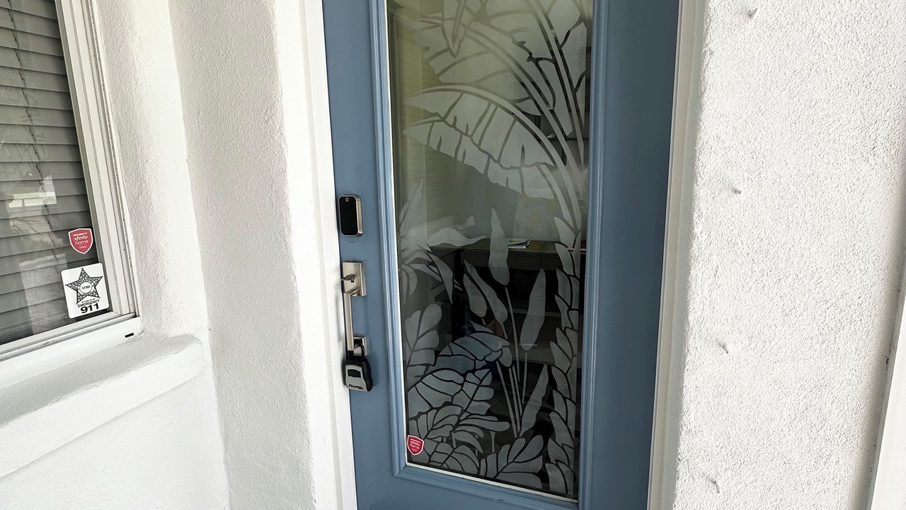 Photo of Outdoor in Gulf Gate Estates