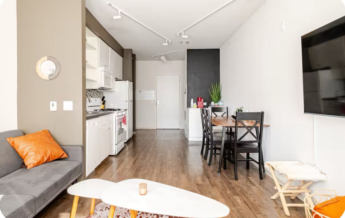 Photo of Livingroom in Boston