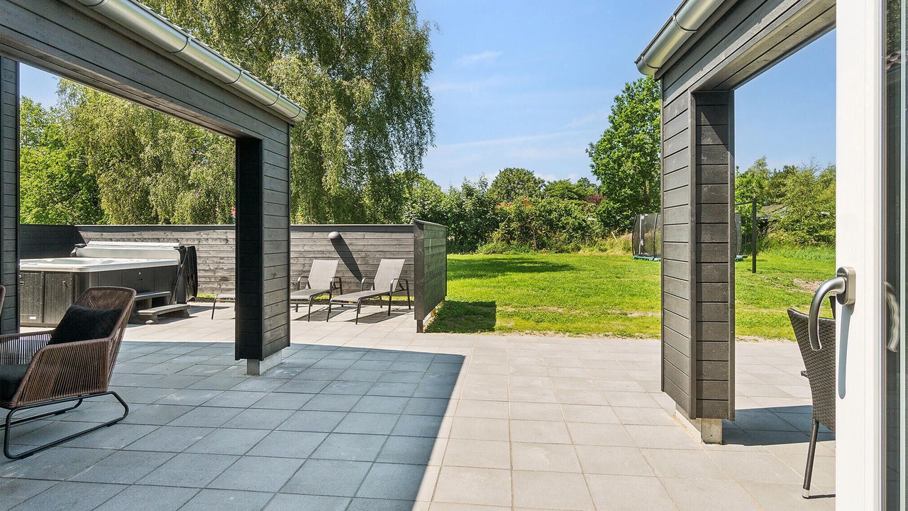 Photo of Others in Hoensinge