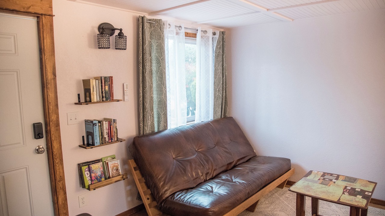 Photo of Livingroom in Monmouth
