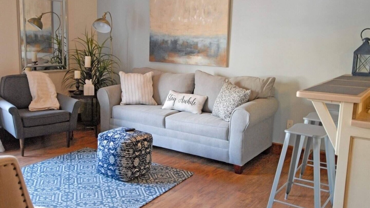 Photo of Livingroom in Bloomington