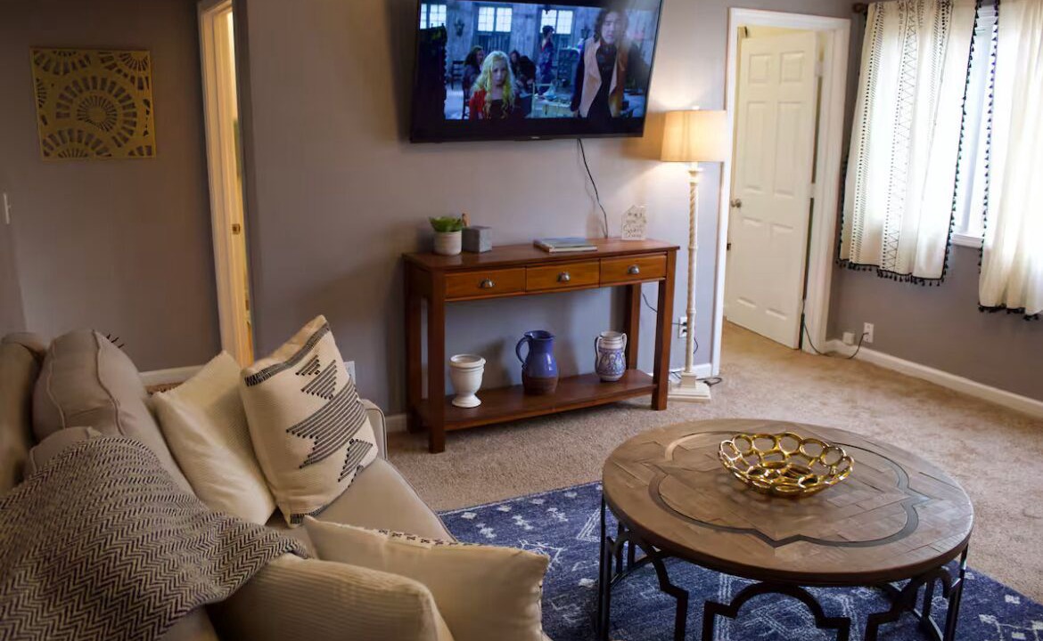 Photo of Livingroom in Tomah