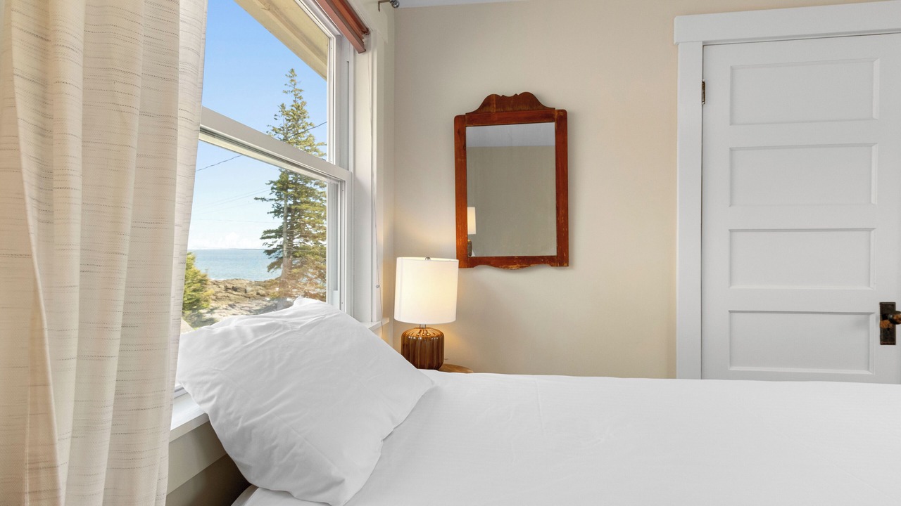 Photo of Bedroom in Port Clyde