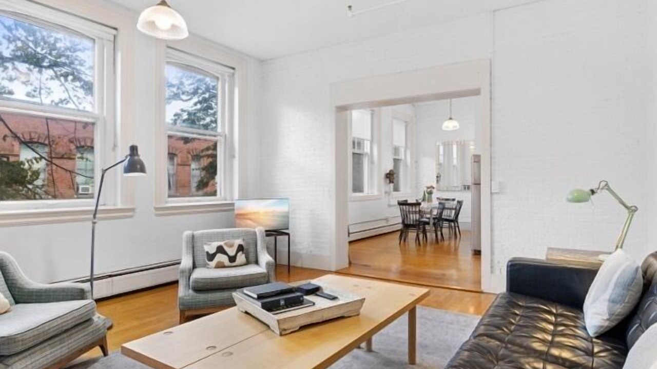 Photo of Livingroom in Rockland