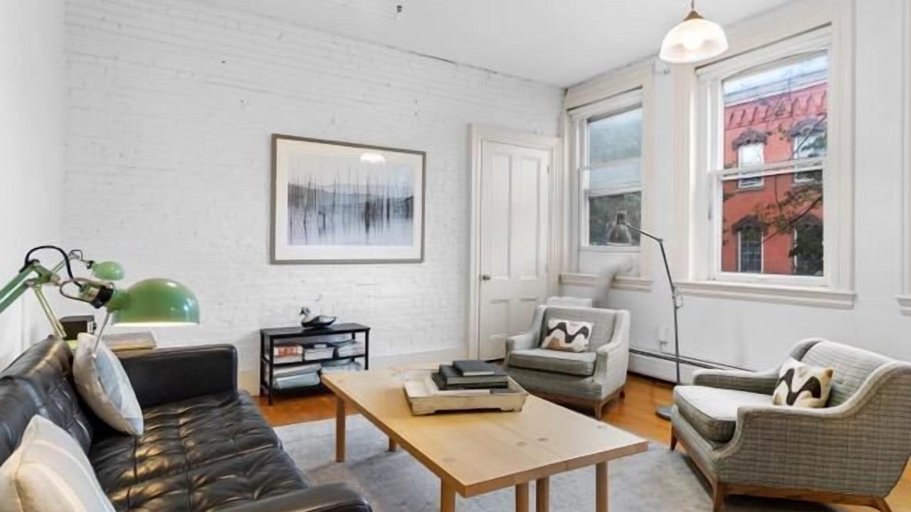 Photo of Livingroom in Rockland