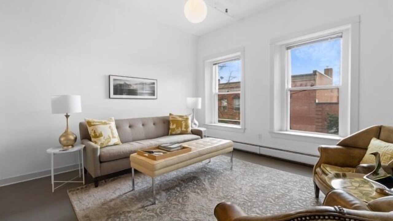 Photo of Livingroom in Rockland