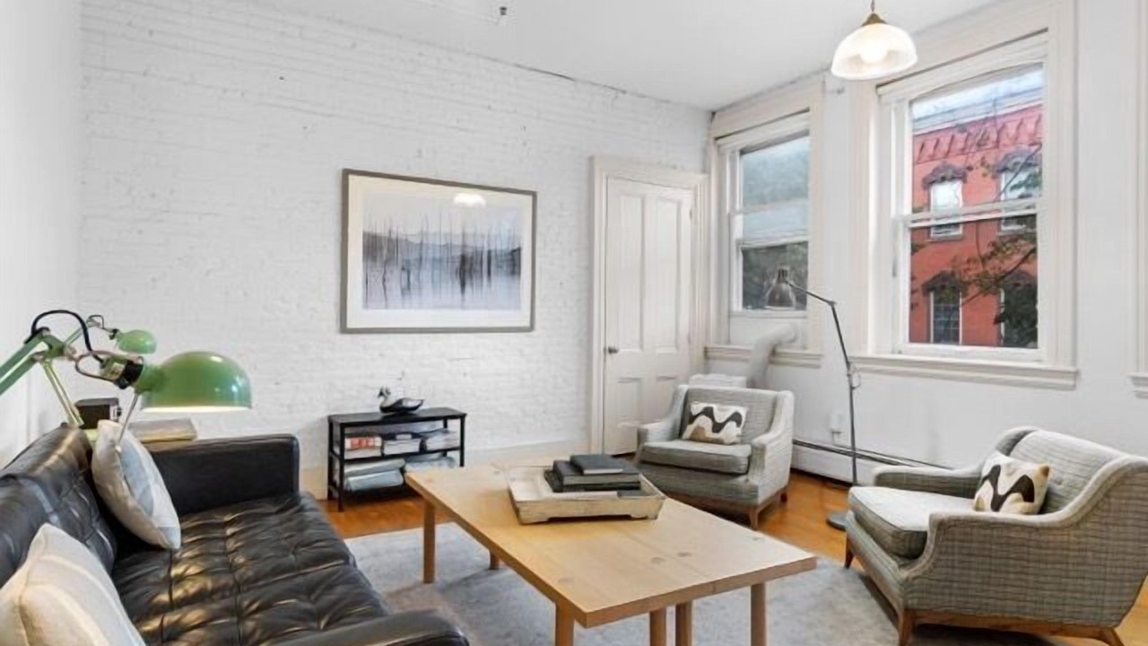 Photo of Livingroom in Rockland