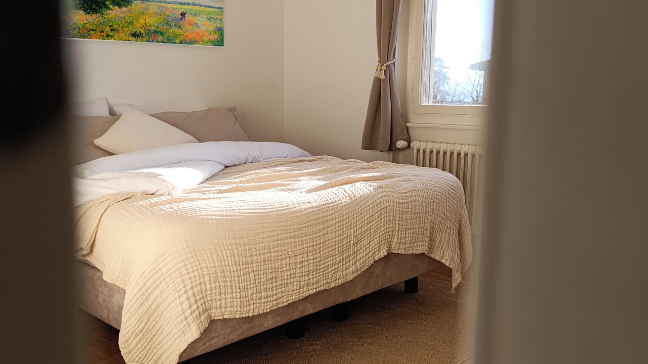 Photo of Bedroom in Prilly
