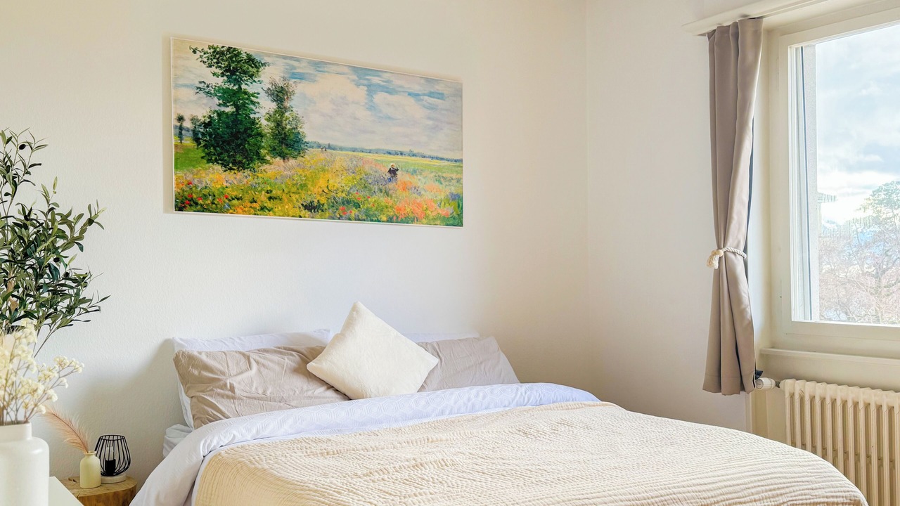 Photo of Bedroom in Prilly