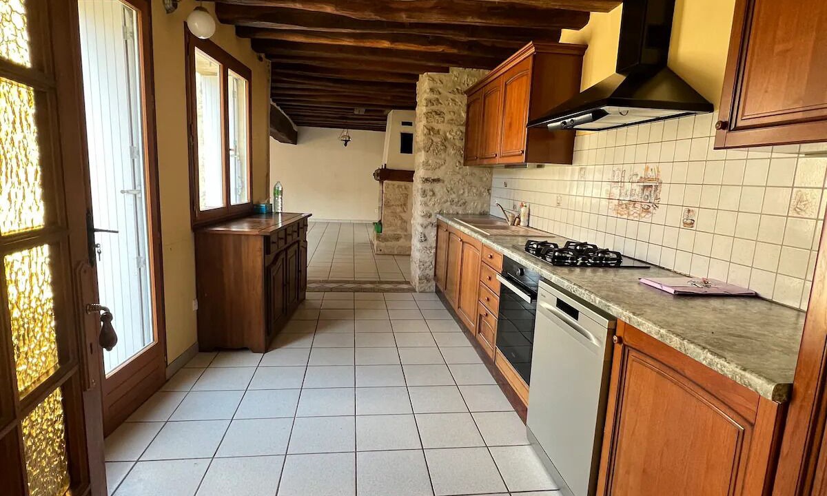 Photo of Kitchen in Batilly-en-Gatinais