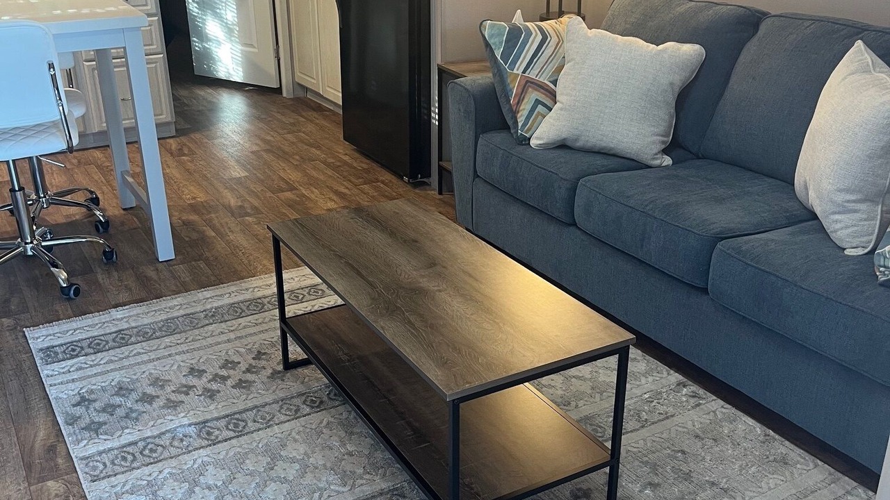 Photo of Livingroom in Cedar Creek