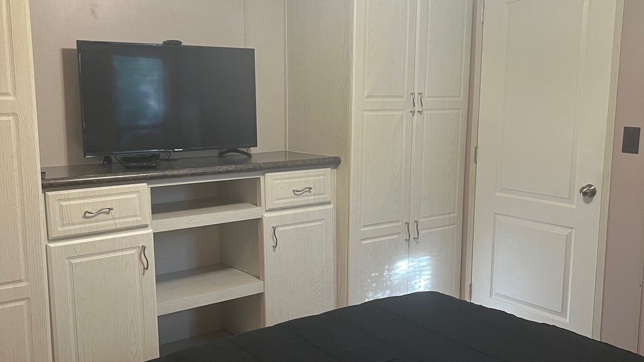 Photo of Bedroom in Cedar Creek