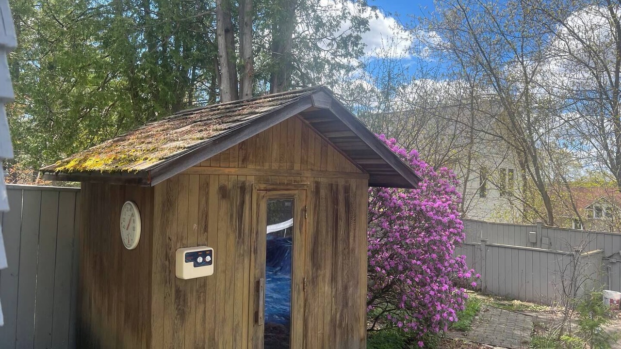 Photo of Outdoor in Iron Mountain