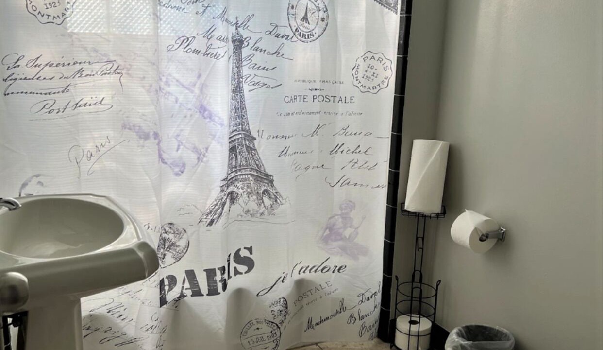 Photo of Bathroom in North Loop