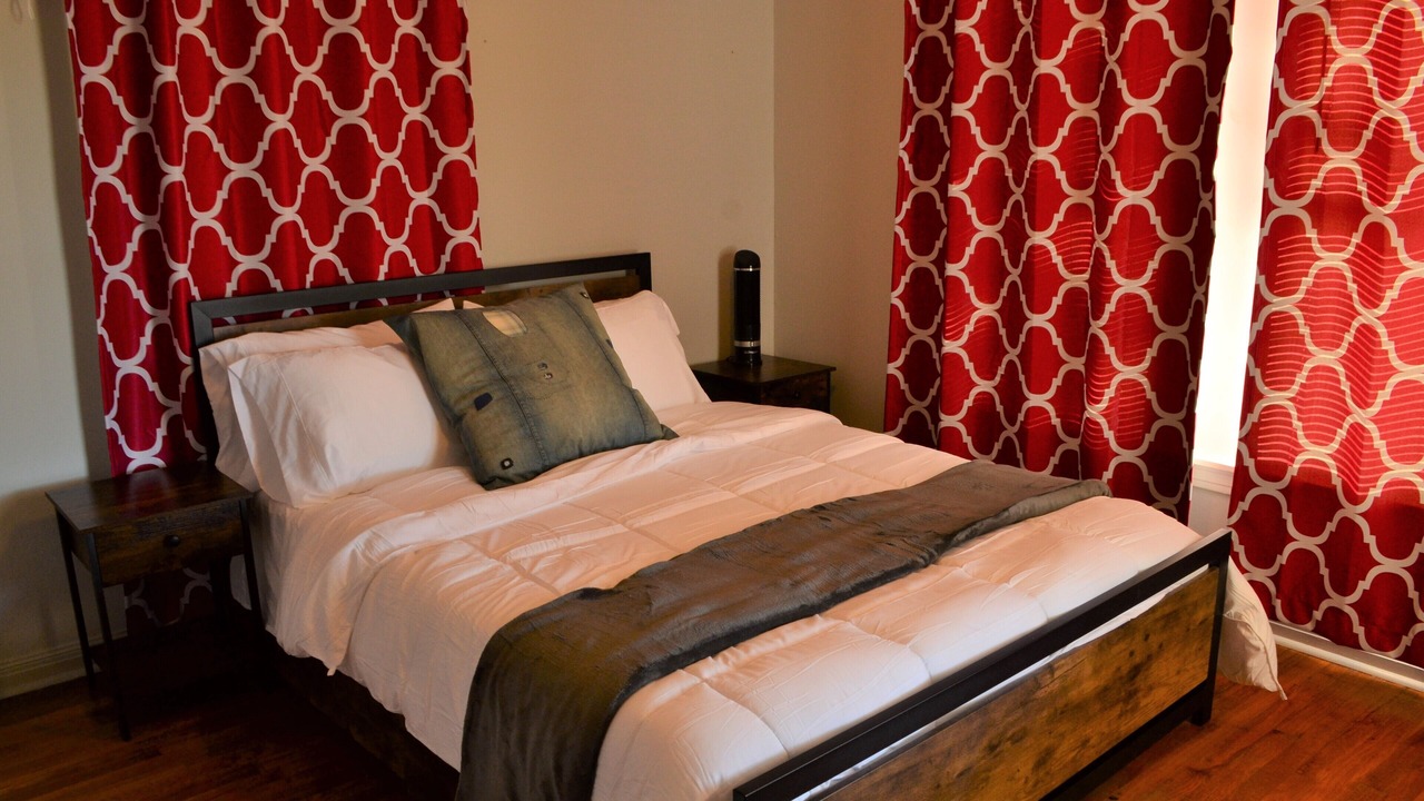 Photo of Bedroom in North Loop