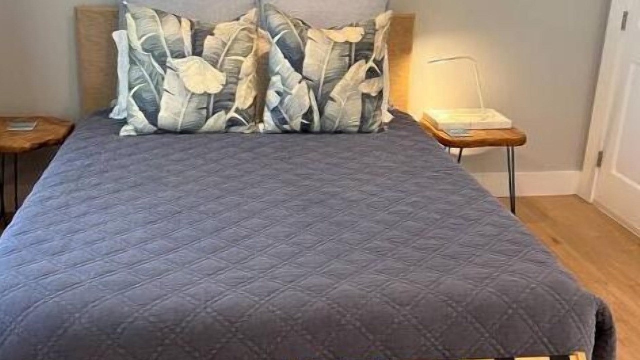 Photo of Bedroom in Cohasset