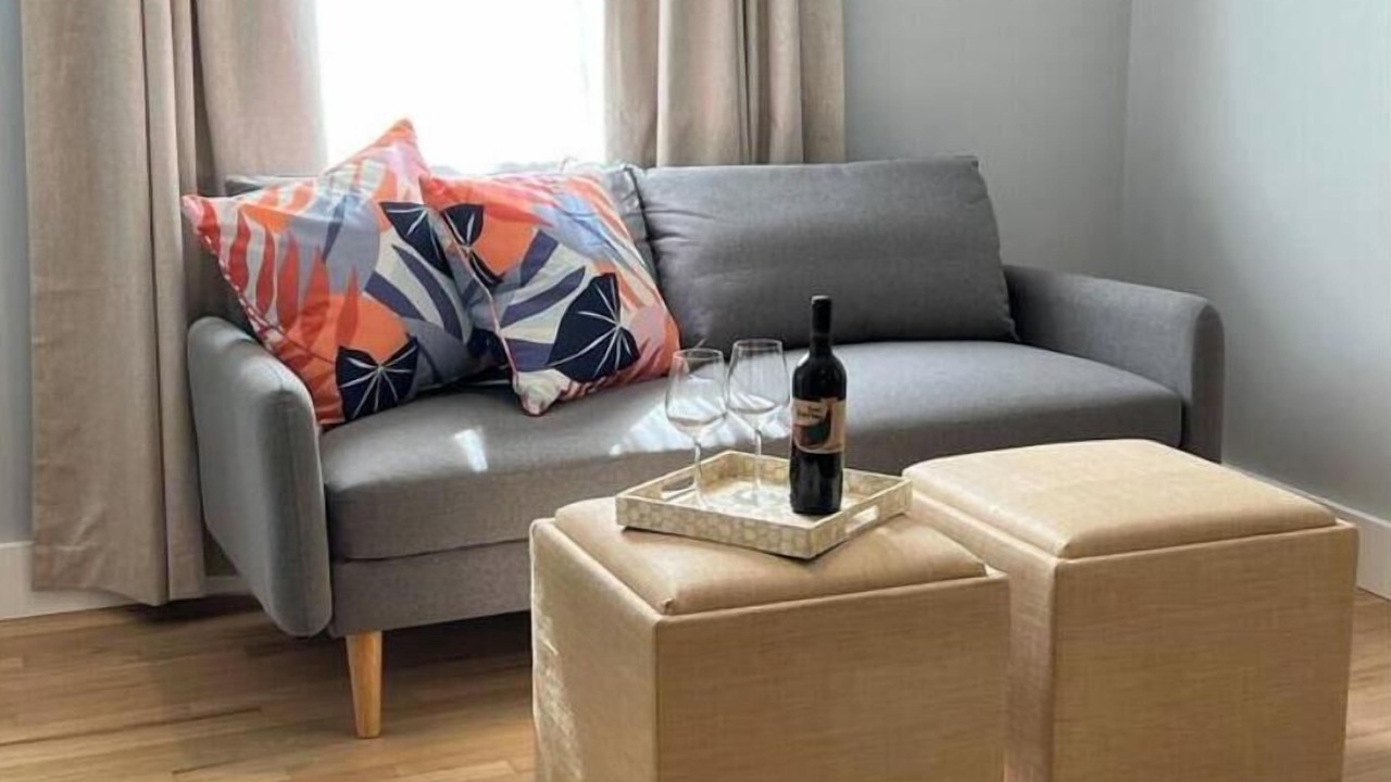 Photo of Livingroom in Cohasset