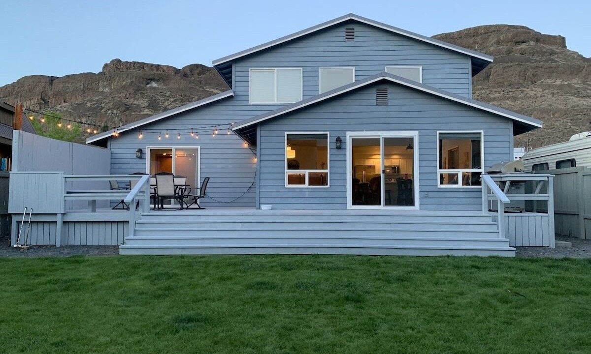 Photo of Outdoor in Sunland Estates