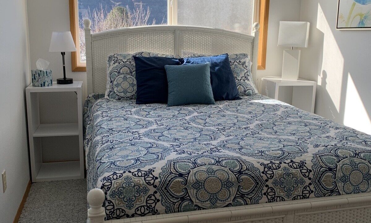 Photo of Bedroom in Sunland Estates