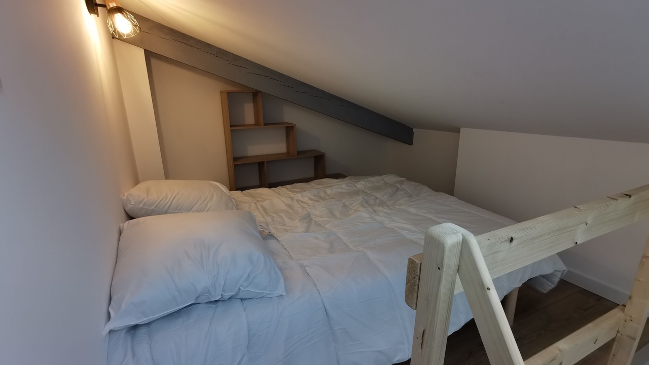 Photo of Bedroom in Belle-Beille