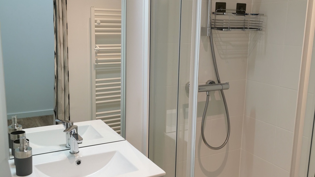 Photo of Bathroom in Belle-Beille