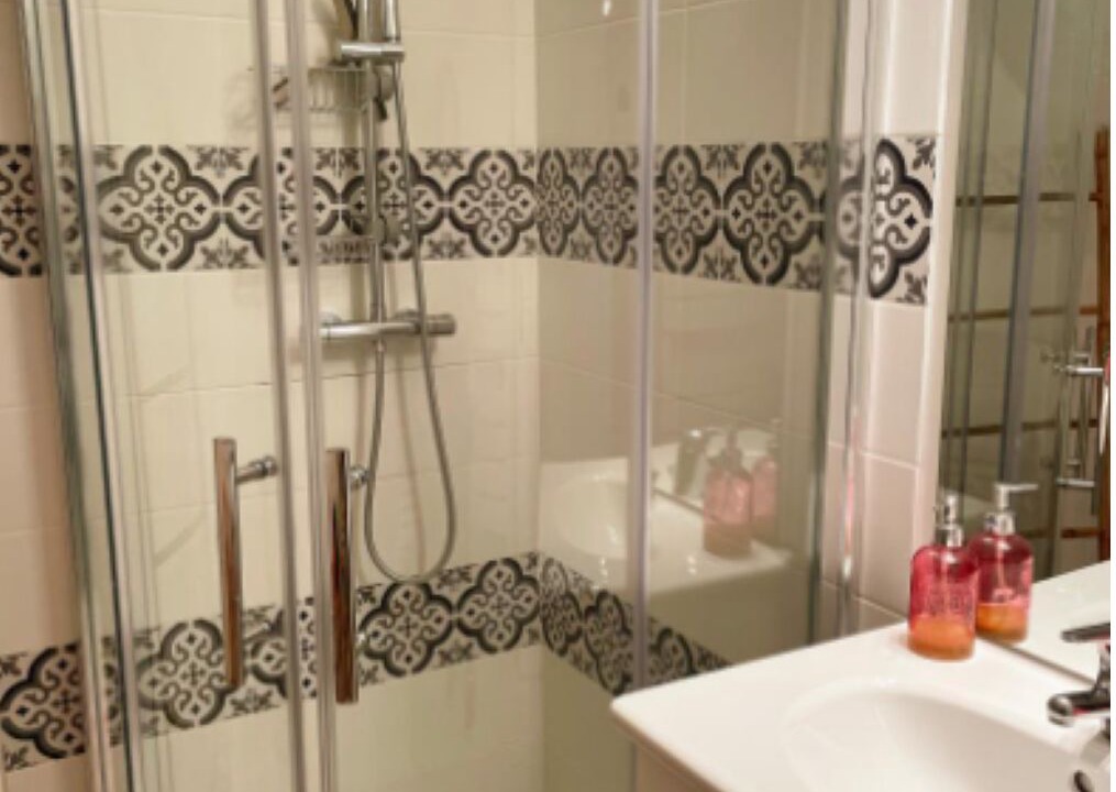 Photo of Bathroom in Meusnes