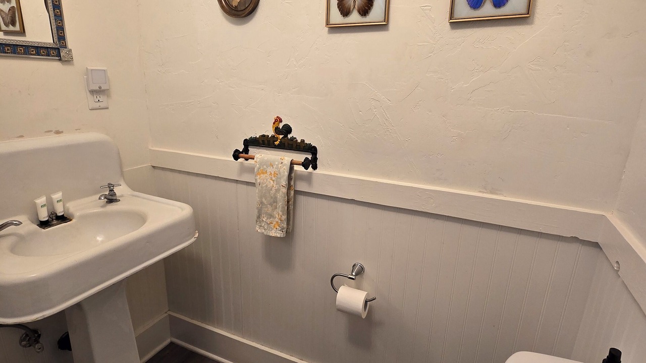Photo of Bathroom in Bisbee