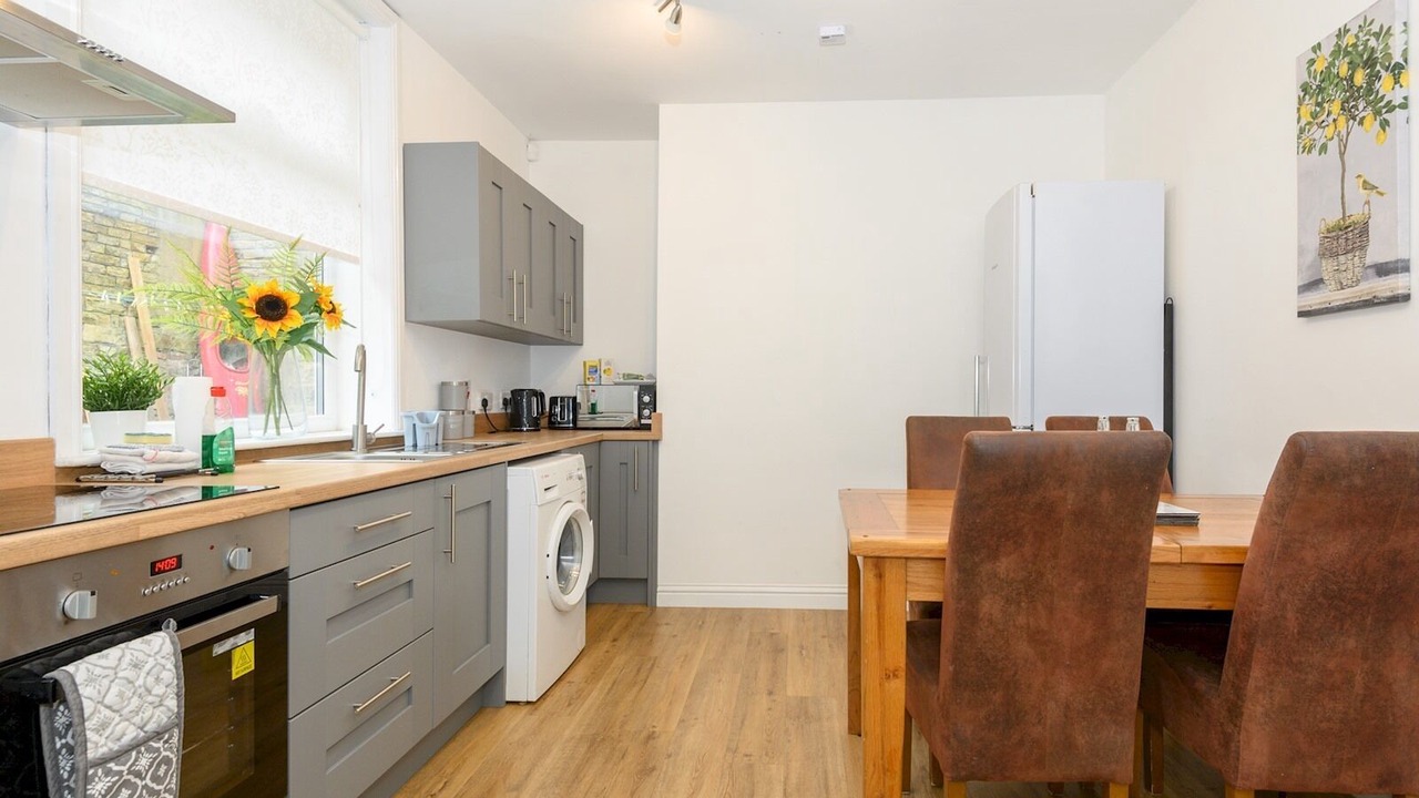Photo of Kitchen in Brighouse