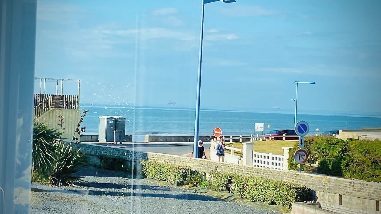 Photo of Others in Asnelles