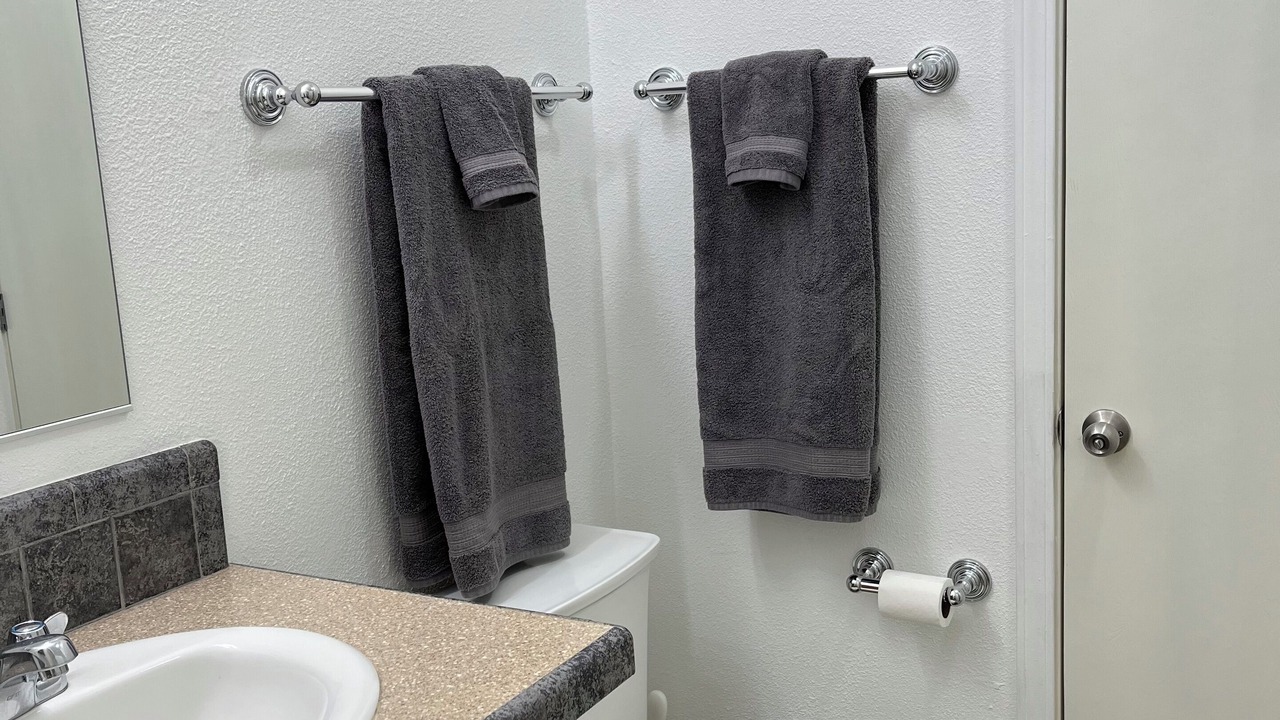 Photo of Bathroom in Pine Hollow