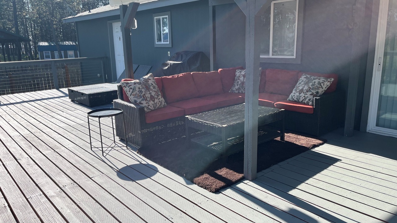 Photo of Patio Balcony in Pine Hollow